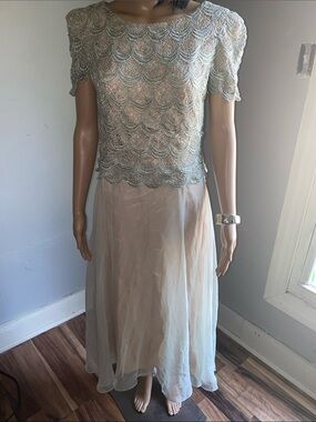 Scallop Beaded Top & Chiffon Maxi Dress - Ivory